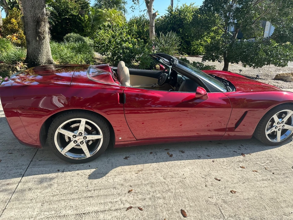 2007 Chevrolet Corvette C6 - Image 6 of 14