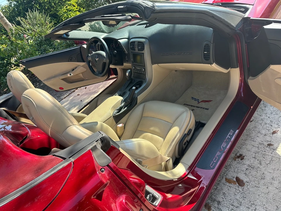 2007 Chevrolet Corvette C6 - Image 4 of 14
