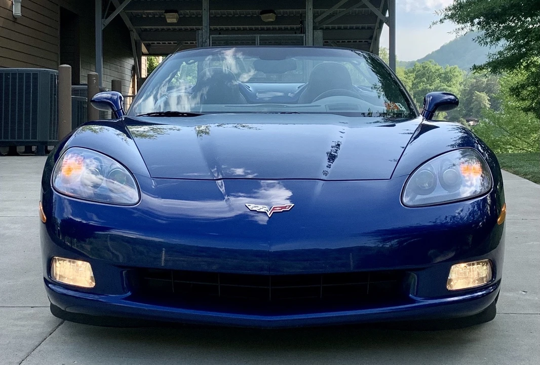2007 Chevrolet Corvette C6 - Image 2 of 31