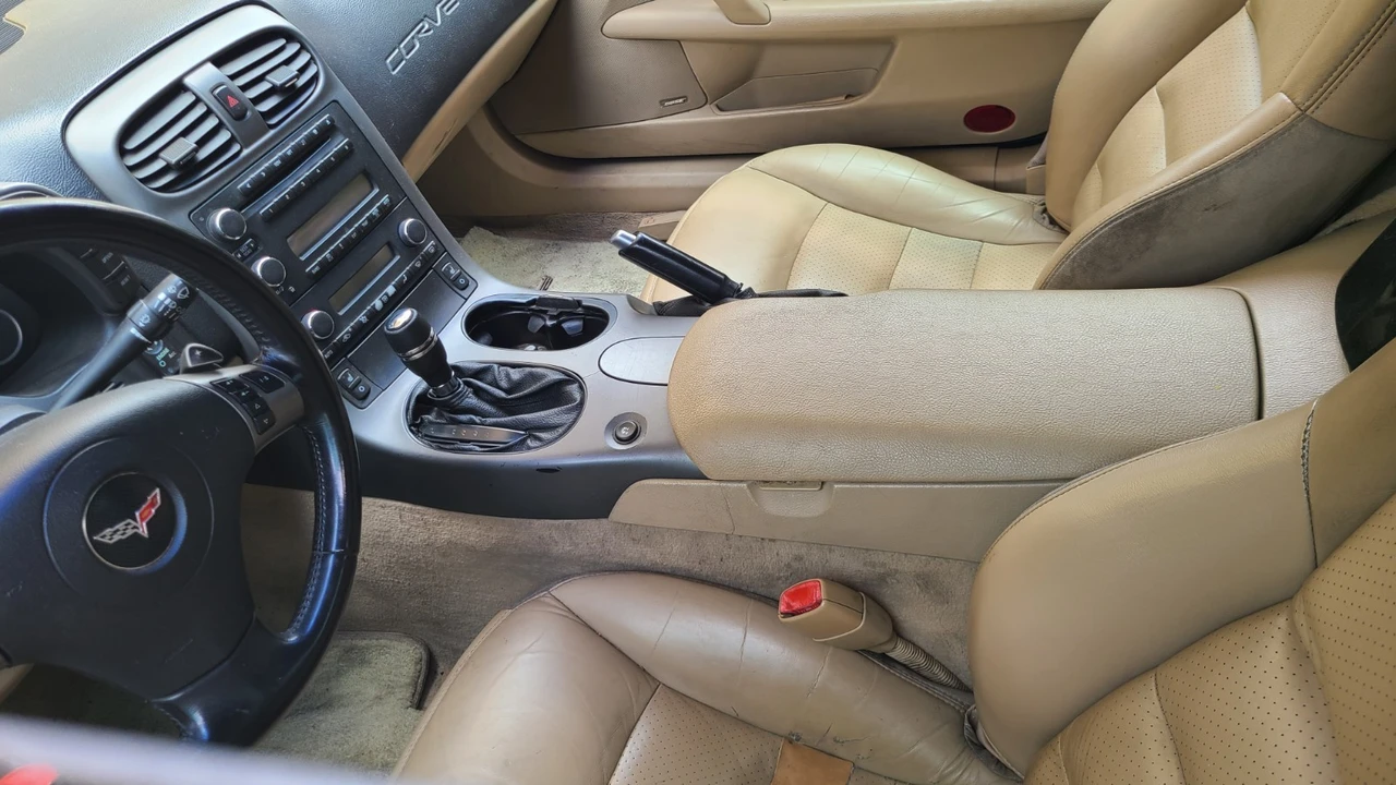 2007 Chevrolet Corvette C6 - Image 13 of 14