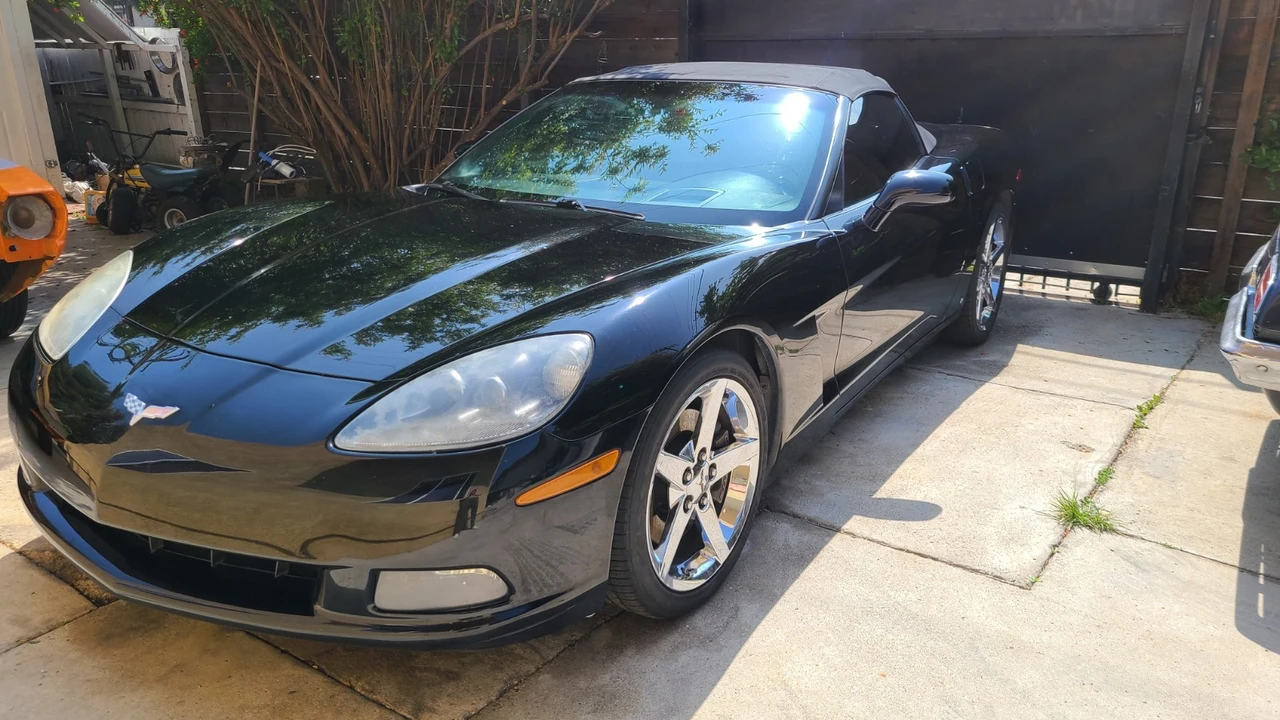 2007 Chevrolet Corvette C6 - Image 8 of 14