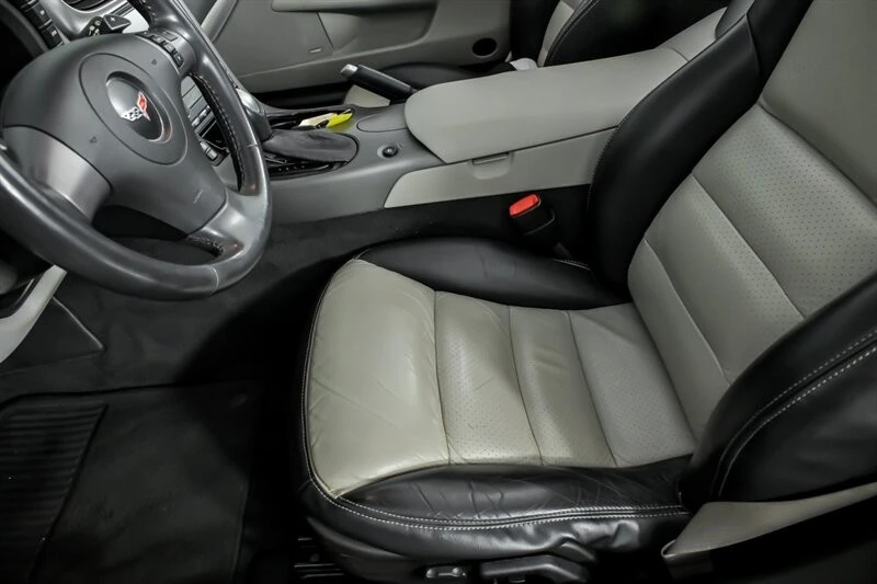2007 Chevrolet Corvette C6 - Image 16 of 31