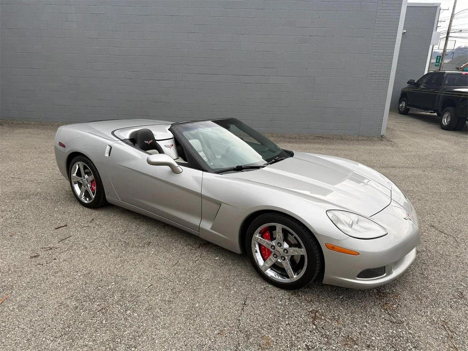 2007 Chevrolet Corvette C6 - Image 4 of 31