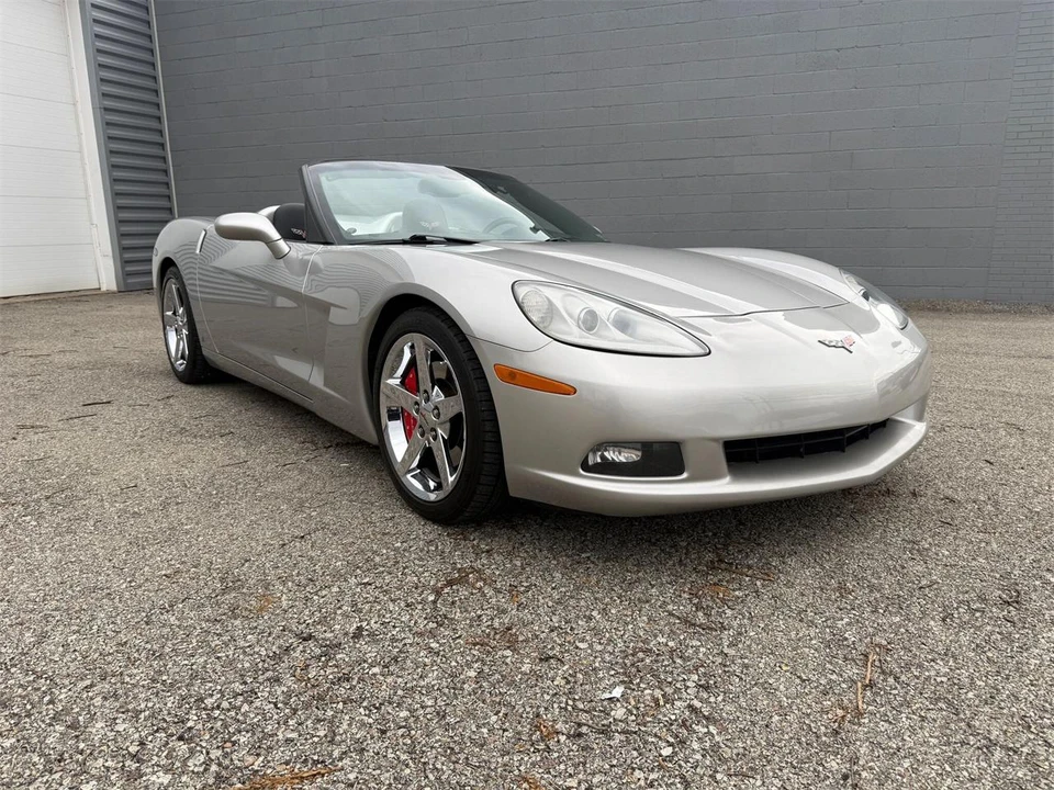 2007 Chevrolet Corvette C6 - Image 5 of 31