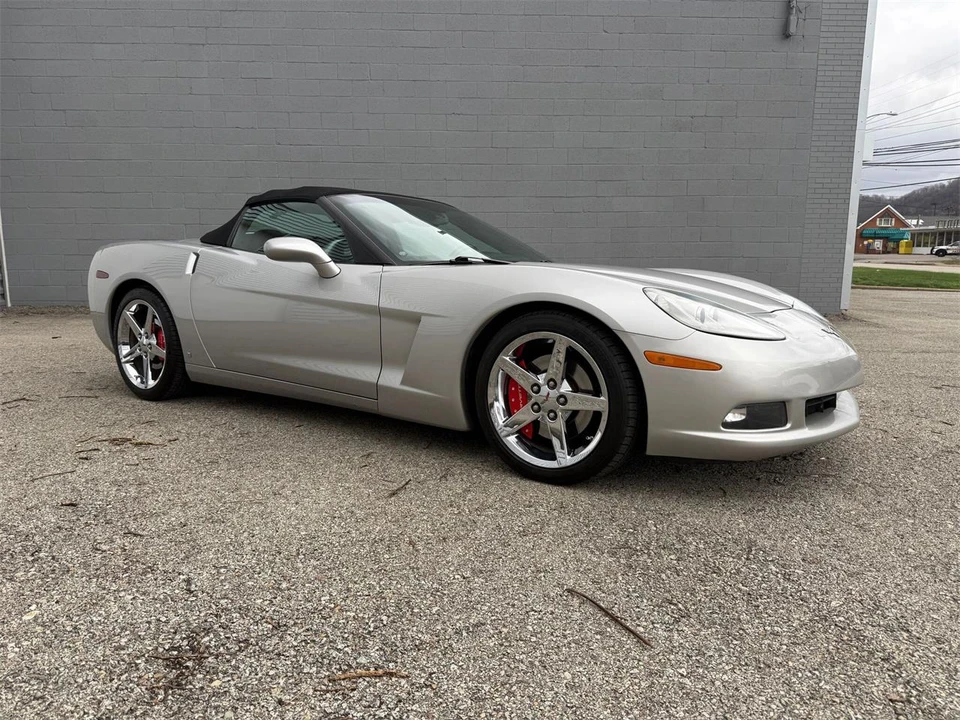 2007 Chevrolet Corvette C6 - Image 26 of 31