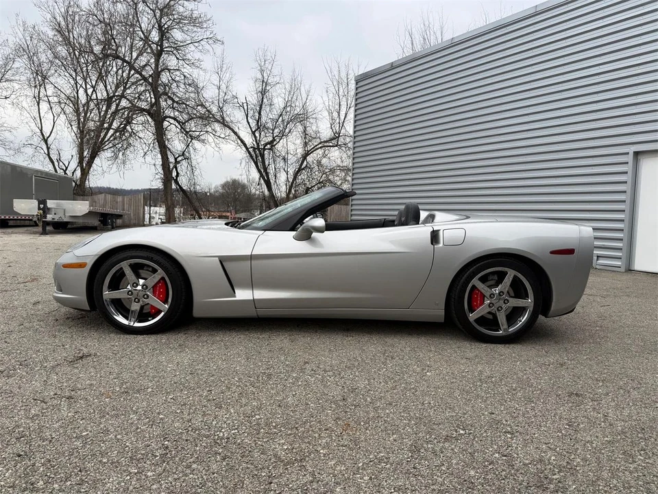 2007 Chevrolet Corvette C6 - Image 11 of 31