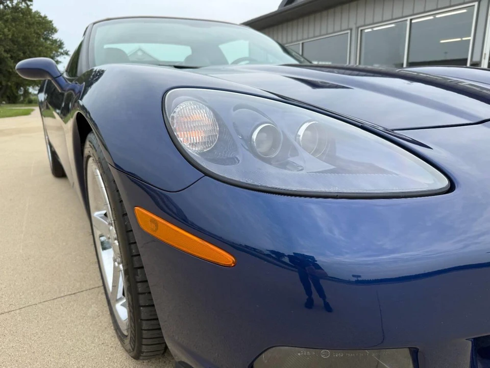 2007 Chevrolet Corvette C6 - Image 28 of 31