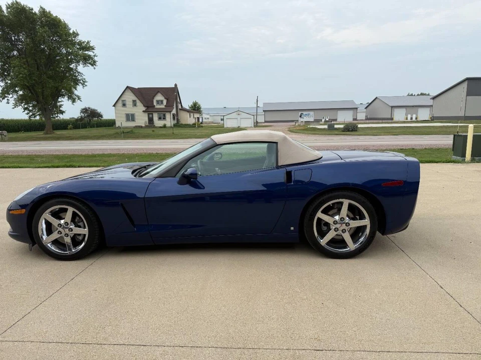 2007 Chevrolet Corvette C6 - Image 5 of 31