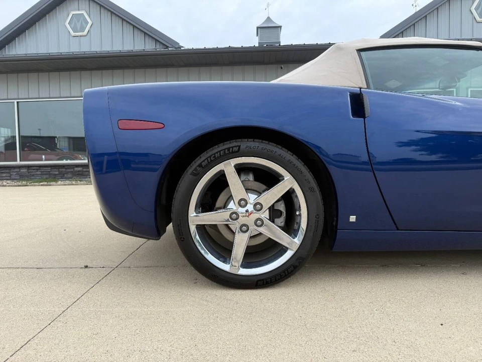 2007 Chevrolet Corvette C6 - Image 15 of 31