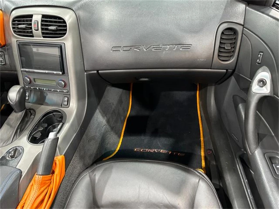 2007 Chevrolet Corvette C6 - Image 15 of 30