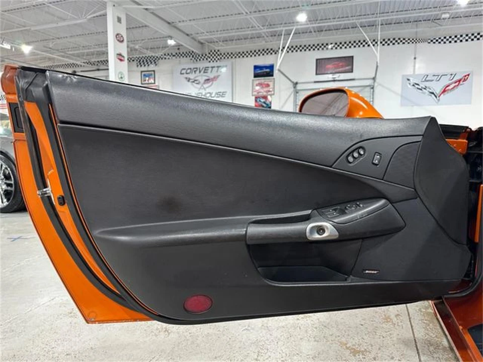 2007 Chevrolet Corvette C6 - Image 19 of 30