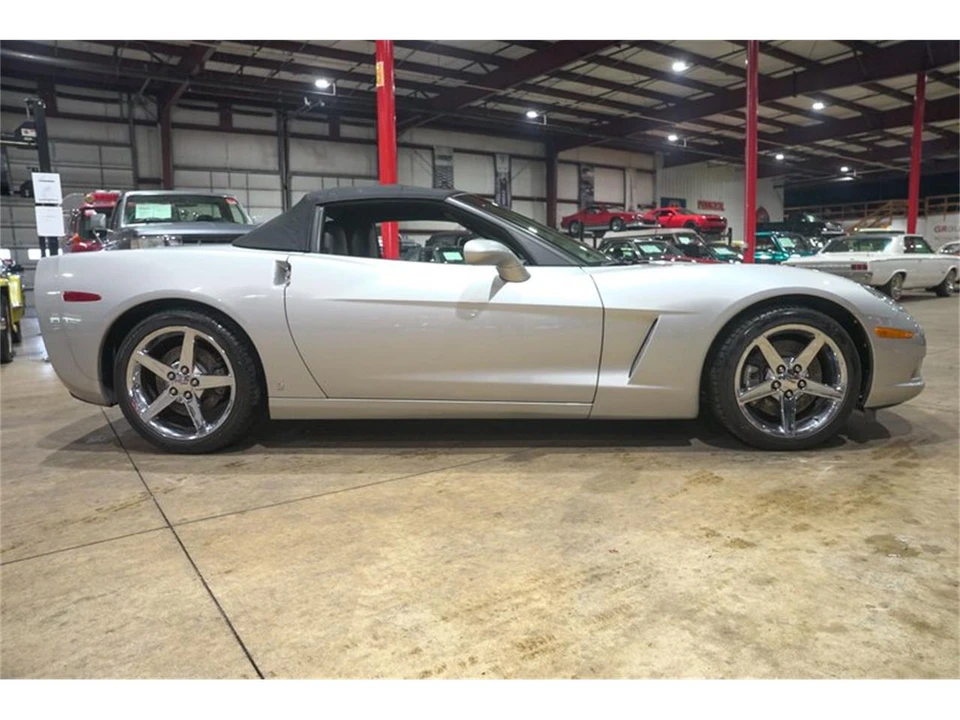 2007 Chevrolet Corvette C6 - Image 25 of 31
