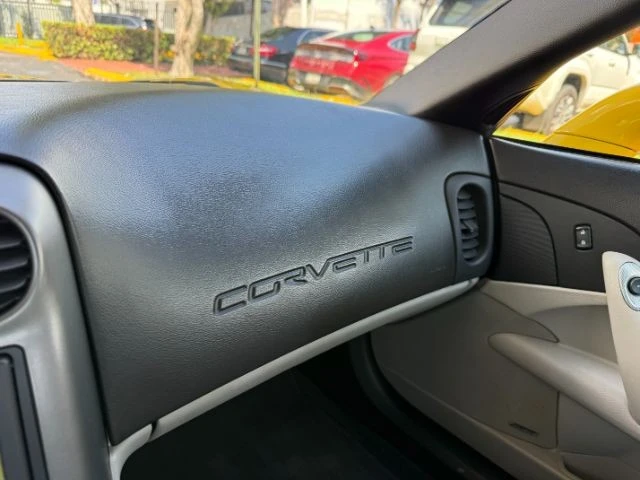 2007 Chevrolet Corvette C6 - Image 15 of 31