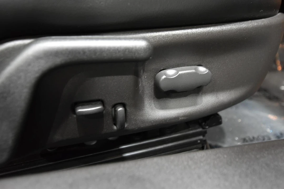 2007 Chevrolet - Image 31 of 31