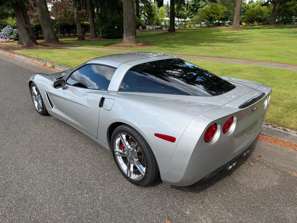 2007 Chevrolet Corvette C6 - Image 12 of 31