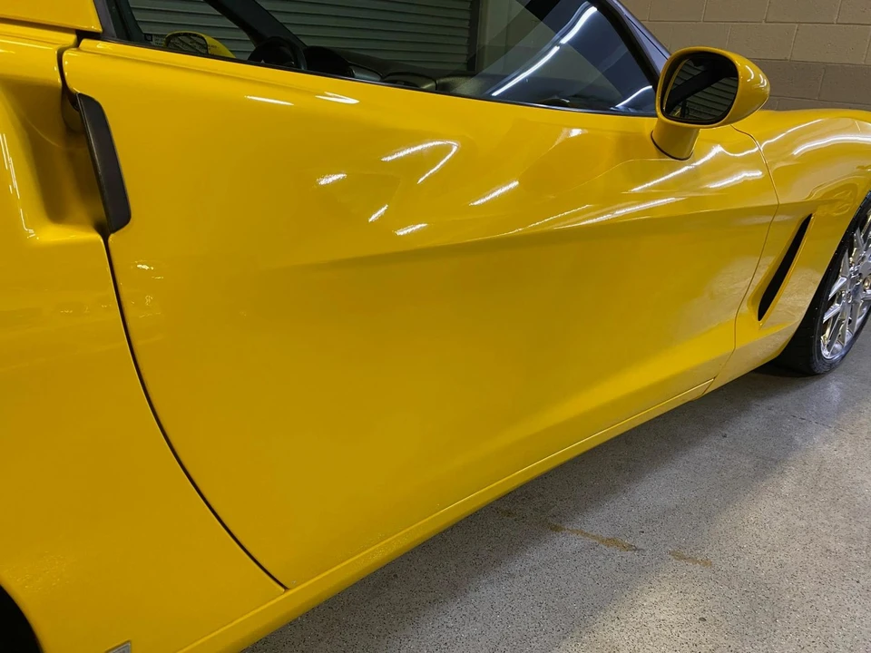 2007 Chevrolet Corvette C6 - Image 19 of 21