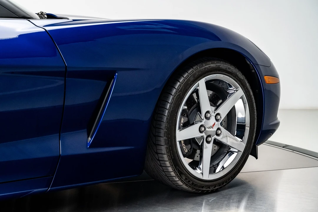 2007 Chevrolet Corvette C6 - Image 16 of 31