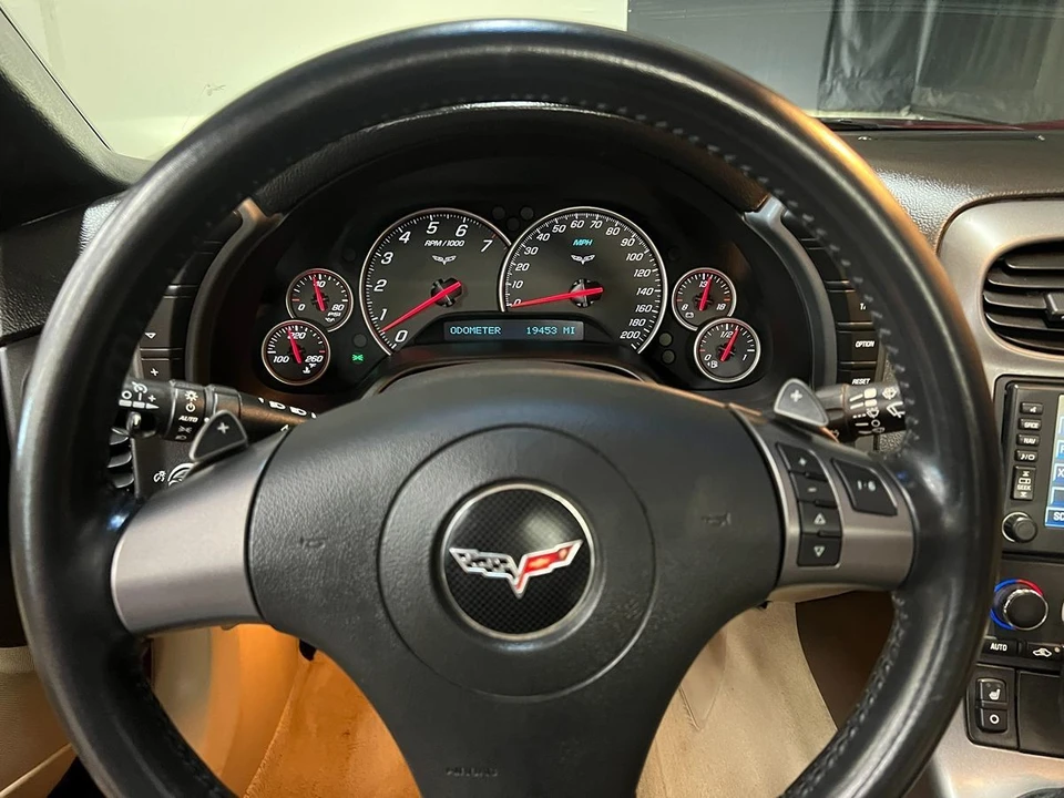 2007 Chevrolet Corvette C6 - Image 7 of 17