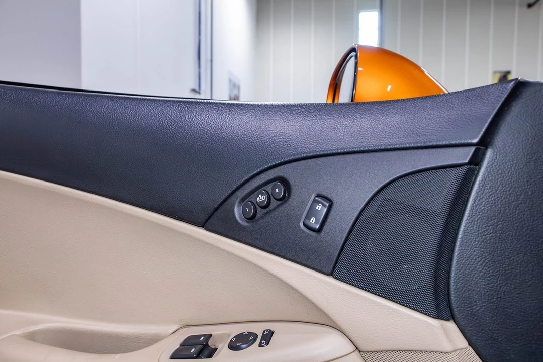 2007 Chevrolet Corvette C6 - Image 12 of 25