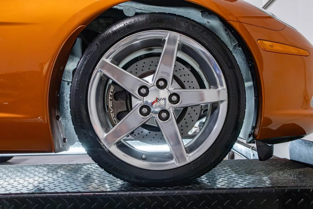 2007 Chevrolet Corvette C6 - Image 23 of 25