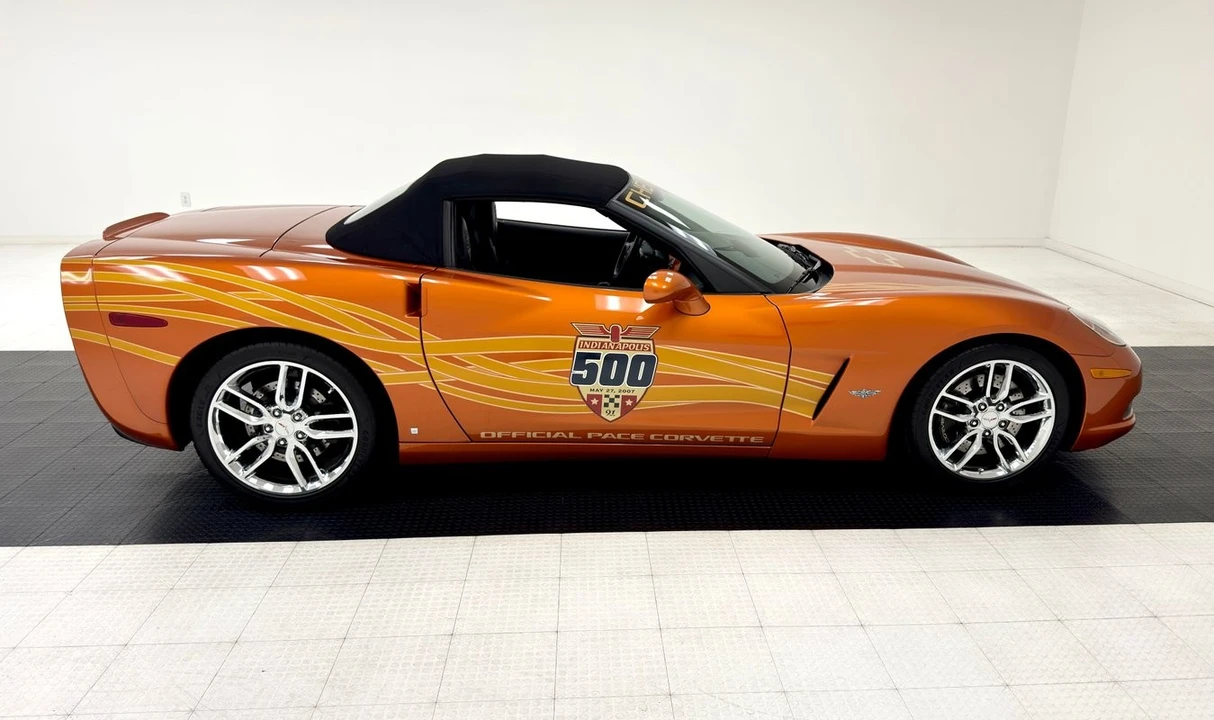 2007 Chevrolet Corvette C6 - Image 9 of 12