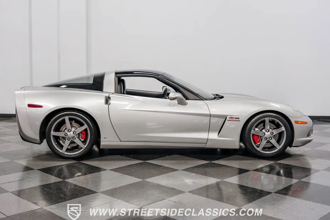 2007 Chevrolet Corvette C6 - Image 14 of 21