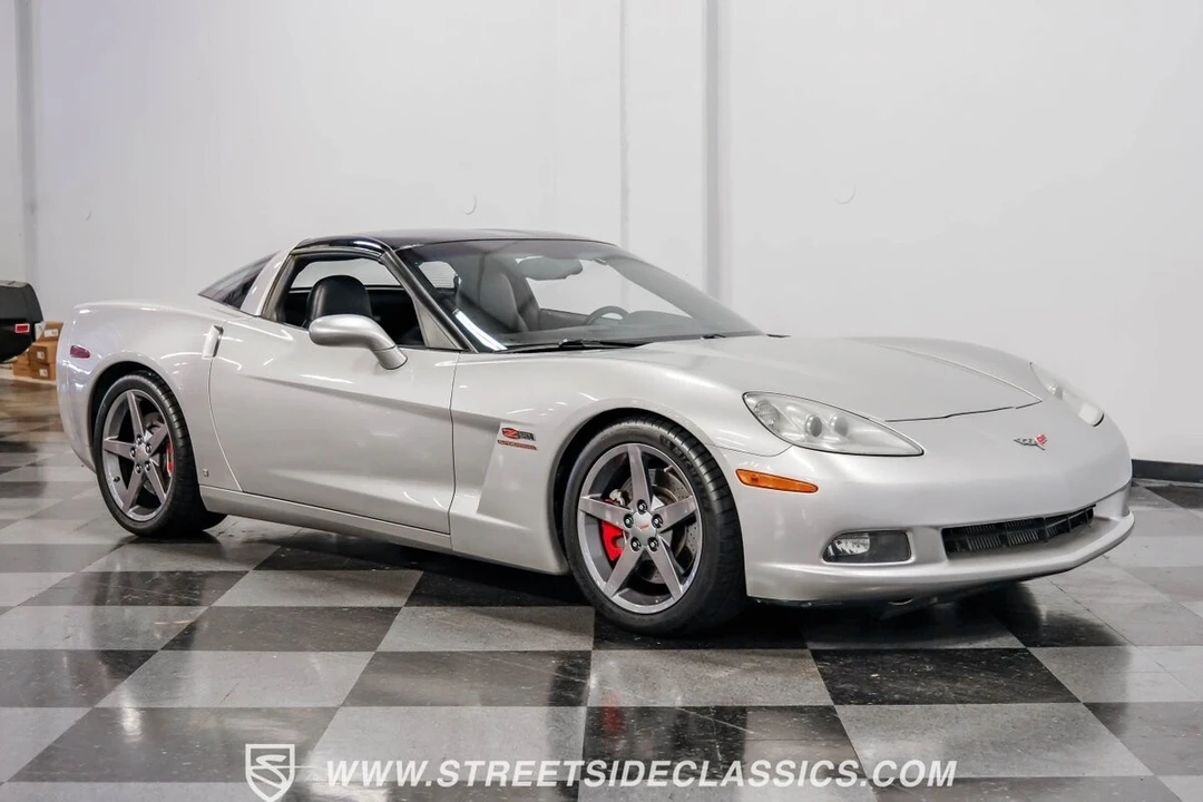 2007 Chevrolet Corvette C6 - Image 16 of 21