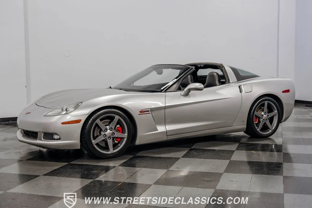 2007 Chevrolet Corvette C6 - Image 6 of 12