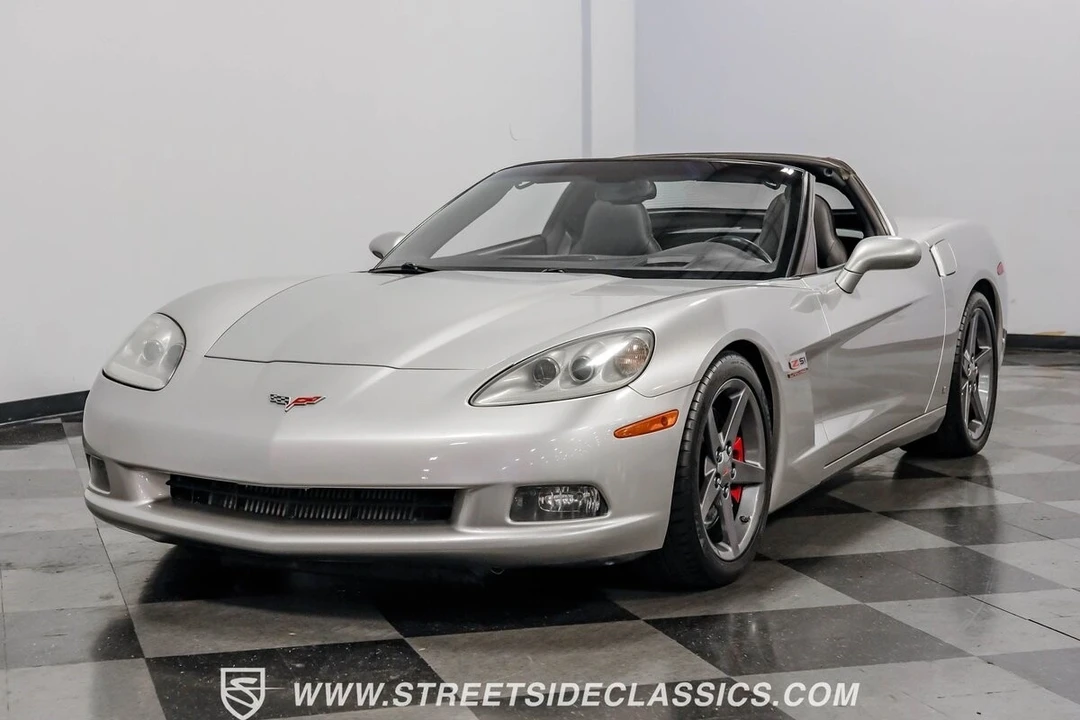 2007 Chevrolet Corvette C6 - Image 19 of 21