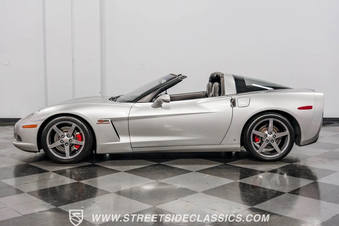 2007 Chevrolet Corvette C6 - Image 3 of 12
