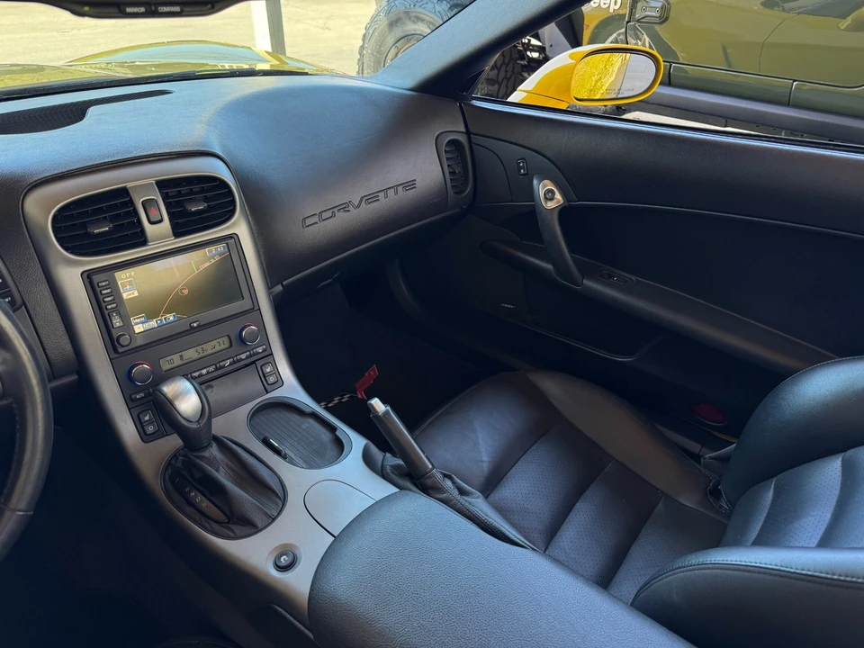 2007 Chevrolet Corvette C6 - Image 24 of 31