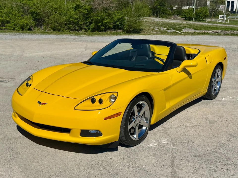 2007 Chevrolet Corvette C6 - Image 2 of 31