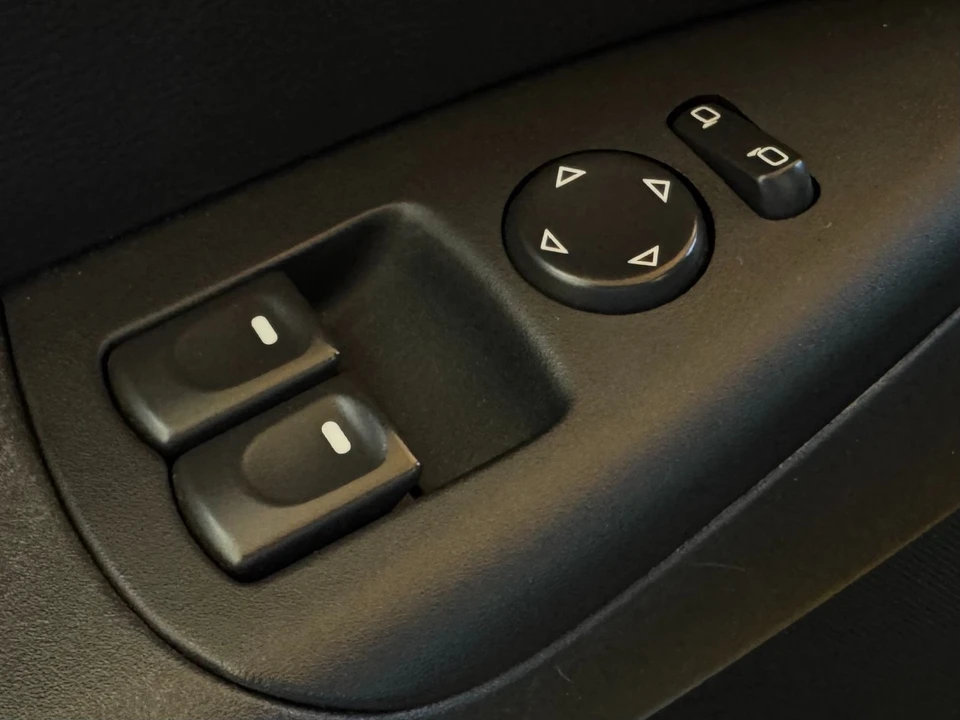 2007 Chevrolet Corvette C6 - Image 28 of 31