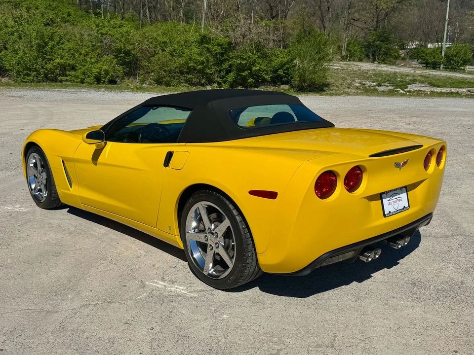 2007 Chevrolet Corvette C6 - Image 12 of 31