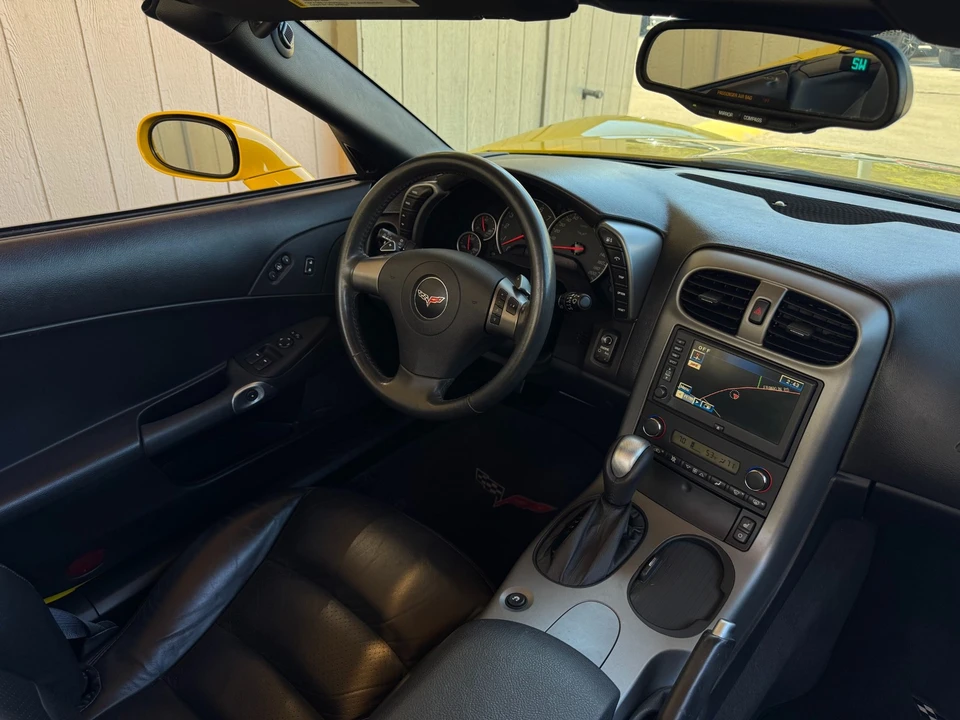2007 Chevrolet Corvette C6 - Image 25 of 31