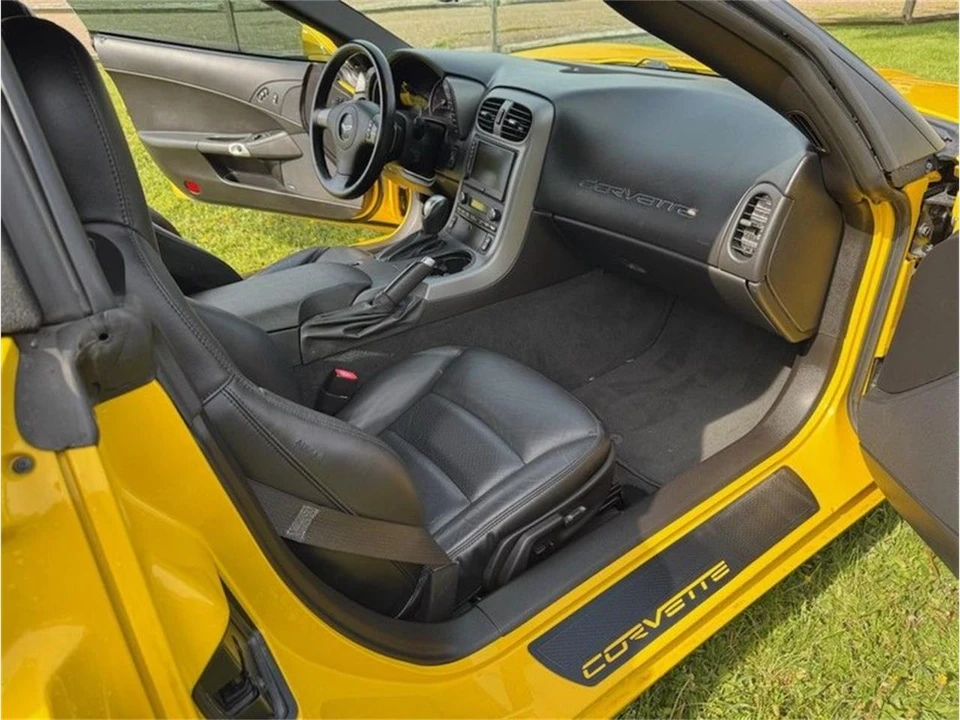 2007 Chevrolet Corvette C6 - Image 3 of 12