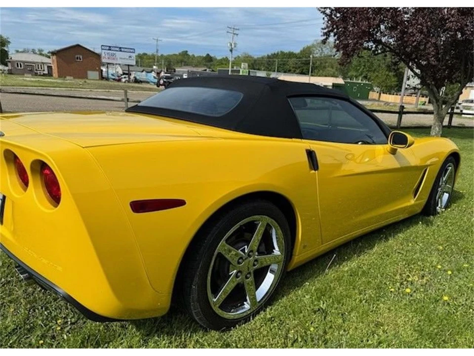 2007 Chevrolet Corvette C6 - Image 9 of 12