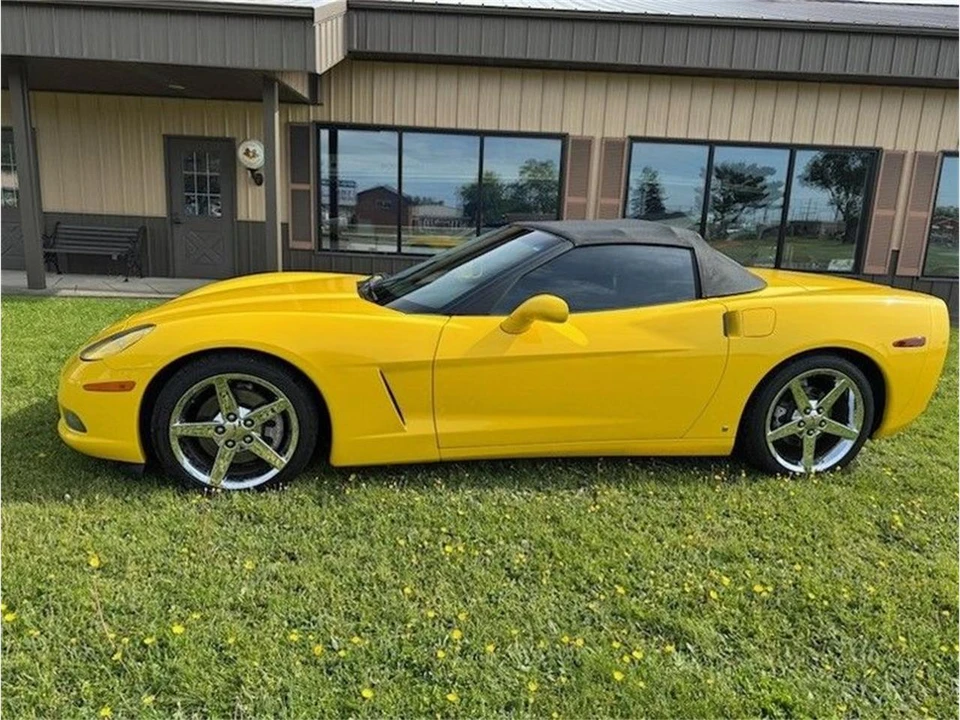 2007 Chevrolet Corvette C6 - Image 10 of 12
