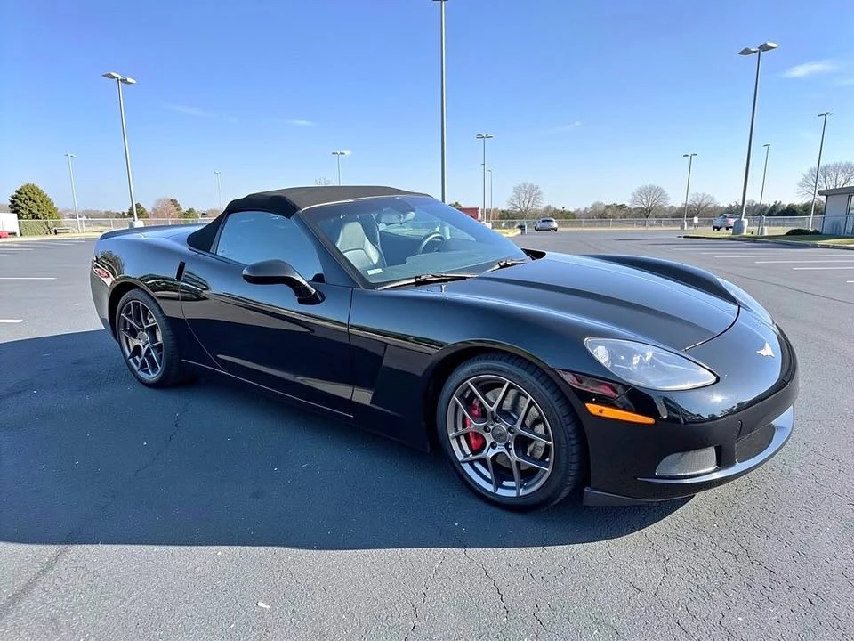 2007 Chevrolet Corvette C6 - Image 1 of 6