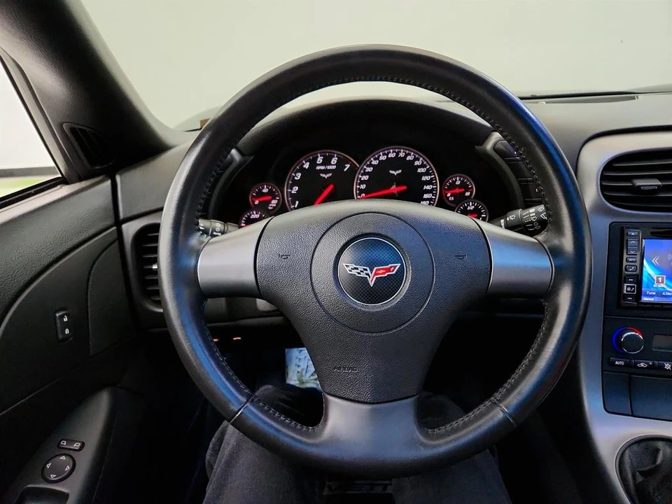 2007 Chevrolet Corvette C6 - Image 17 of 21