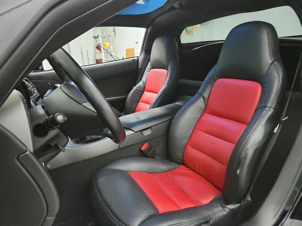 2007 Chevrolet Corvette C6 - Image 14 of 21