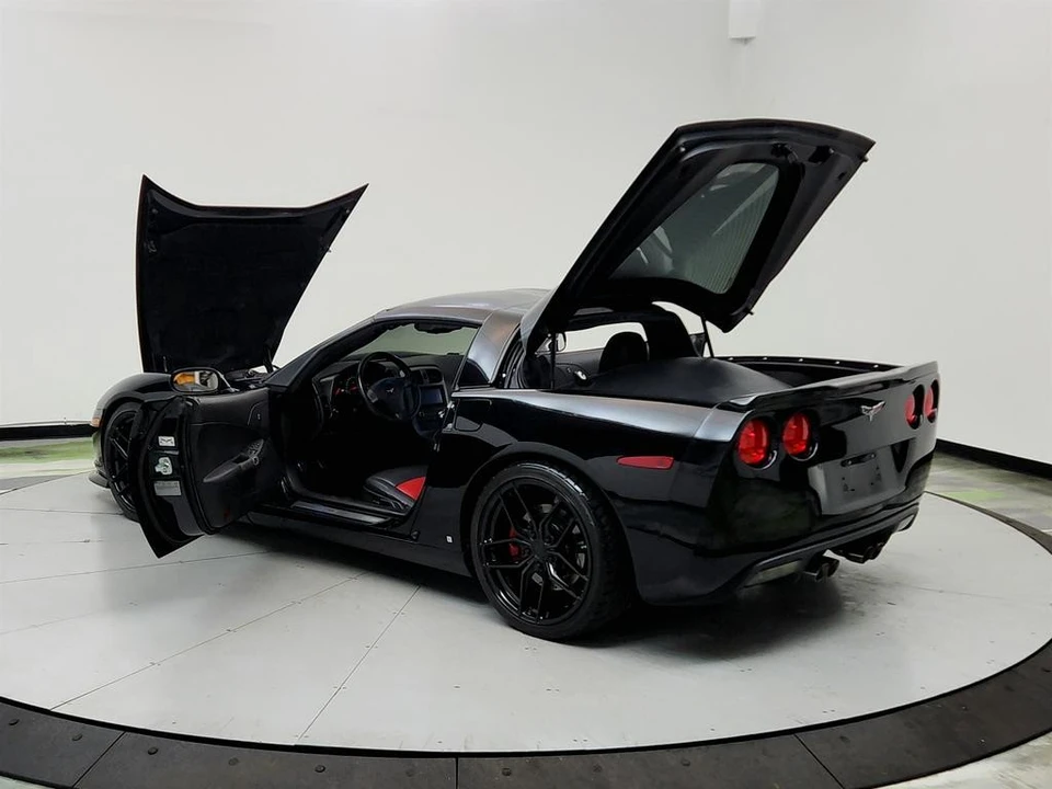 2007 Chevrolet Corvette C6 - Image 12 of 21