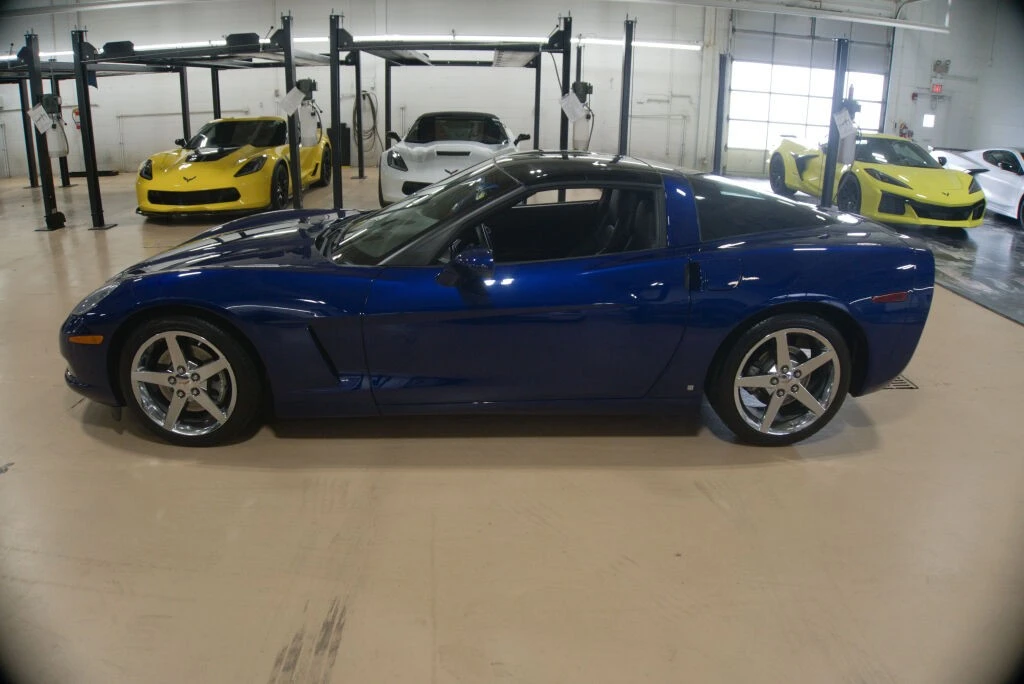 2007 Chevrolet Corvette C6 - Image 2 of 31
