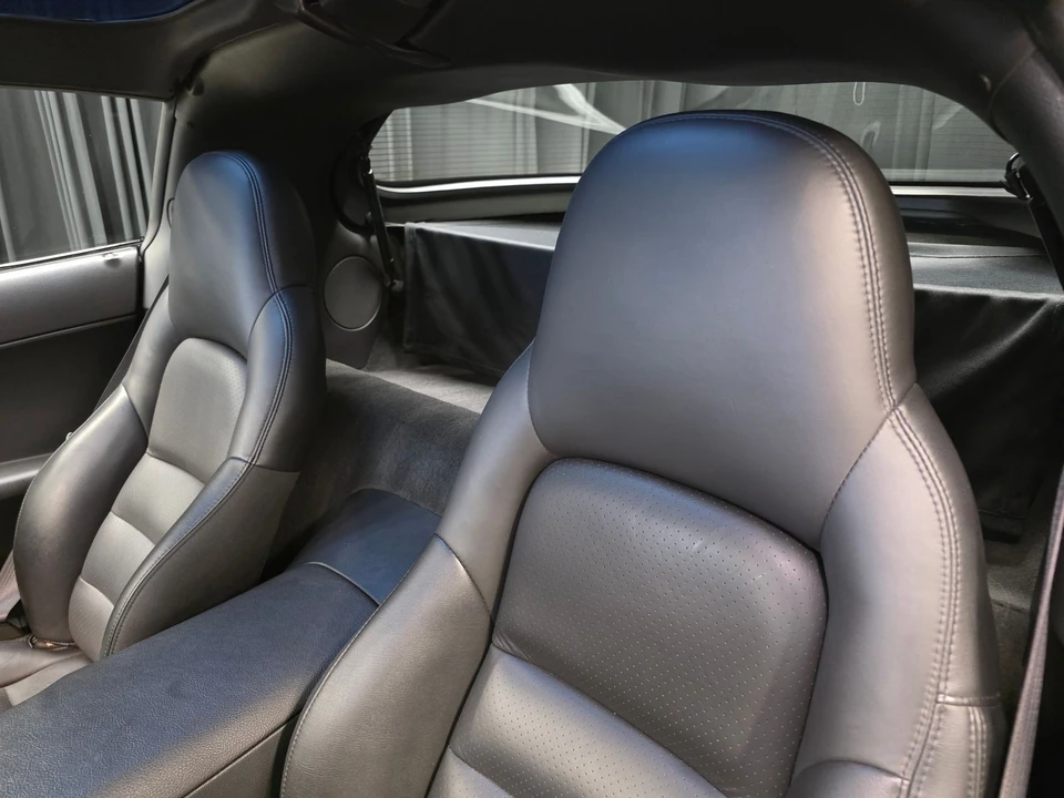 2007 Chevrolet Corvette C6 - Image 18 of 31