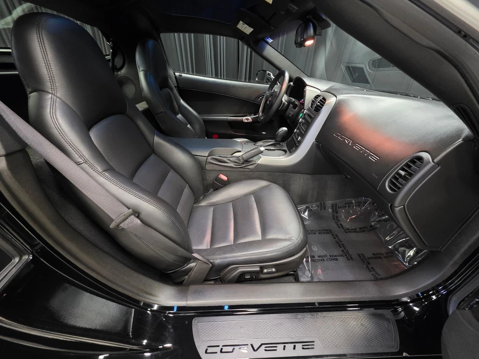 2007 Chevrolet Corvette C6 - Image 27 of 31