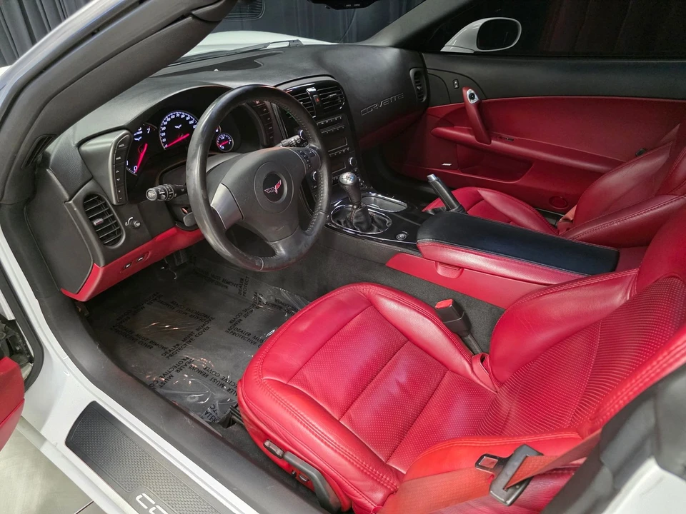 2007 Chevrolet Corvette C6 - Image 22 of 31