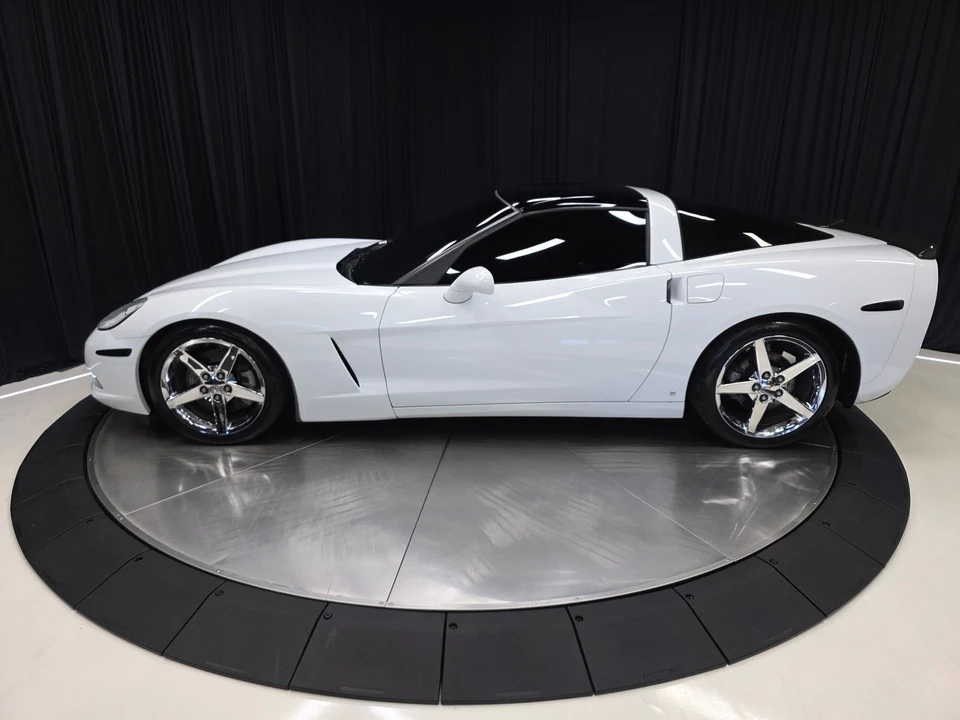 2007 Chevrolet Corvette C6 - Image 11 of 31