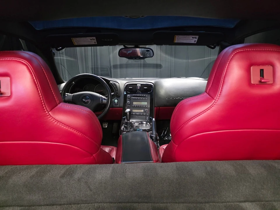 2007 Chevrolet Corvette C6 - Image 2 of 31