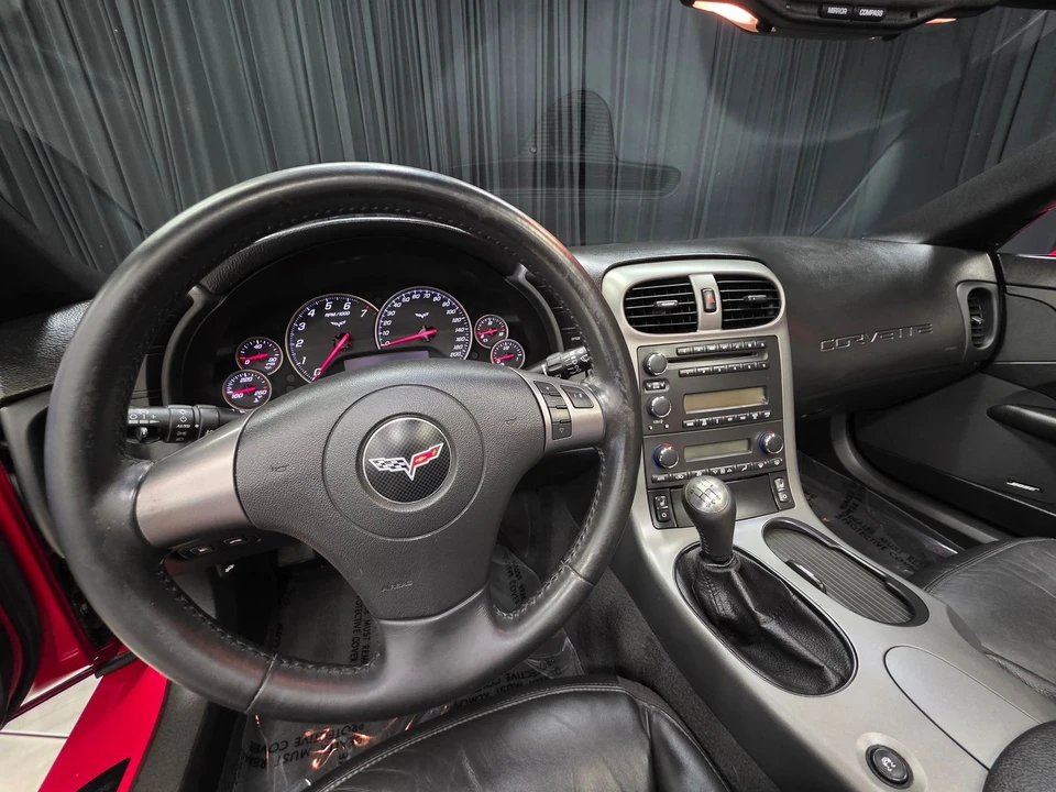 2007 Chevrolet Corvette C6 - Image 24 of 31