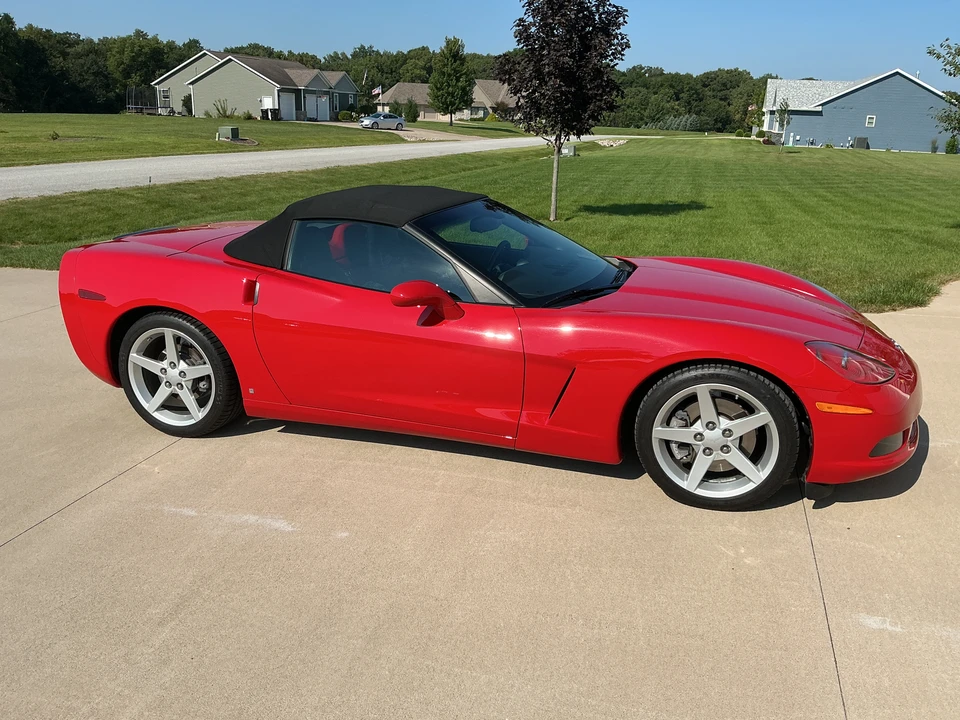 2007 Chevrolet Corvette C6 - Image 2 of 20